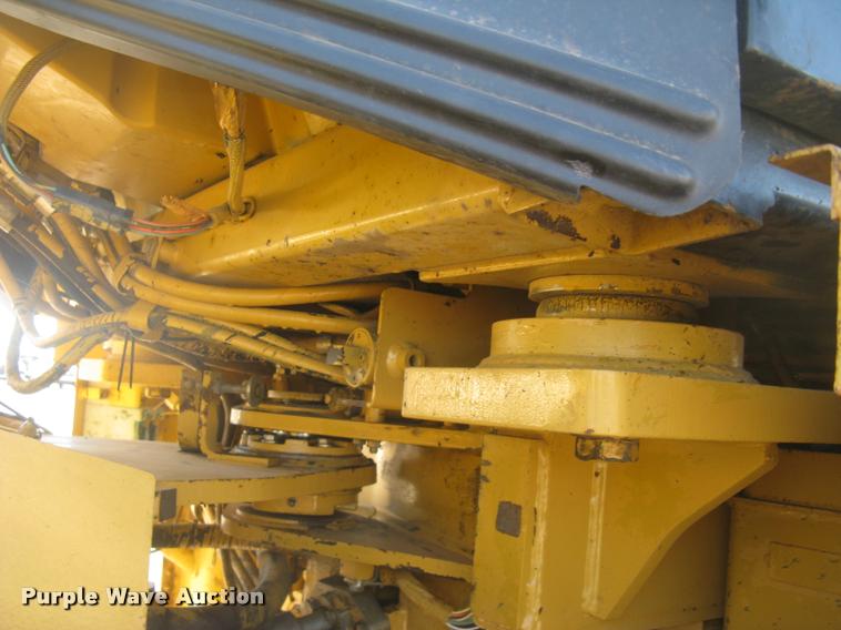 image for item L3901 2001 Caterpillar 950G wheel loader