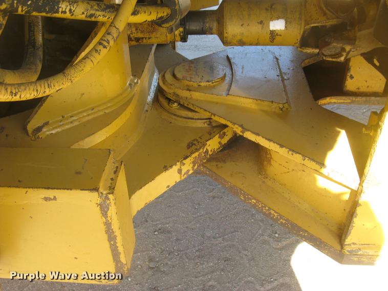 image for item L3901 2001 Caterpillar 950G wheel loader