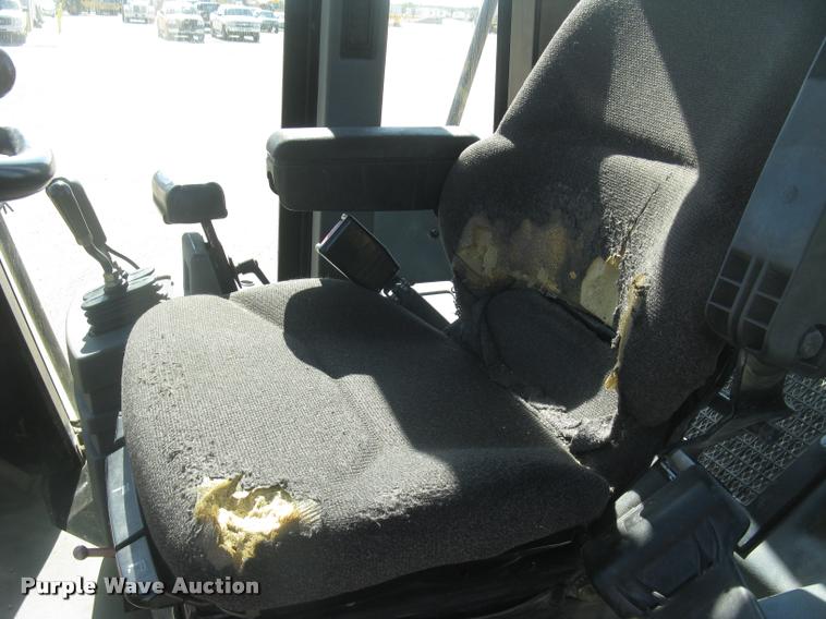 image for item L3901 2001 Caterpillar 950G wheel loader