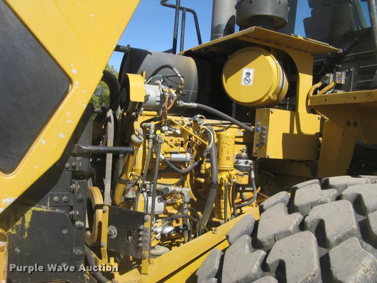image for item L3901 2001 Caterpillar 950G wheel loader