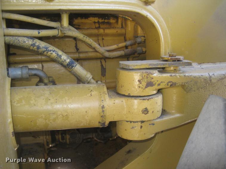 image for item L3901 2001 Caterpillar 950G wheel loader