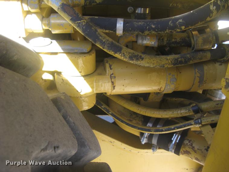 image for item L3901 2001 Caterpillar 950G wheel loader