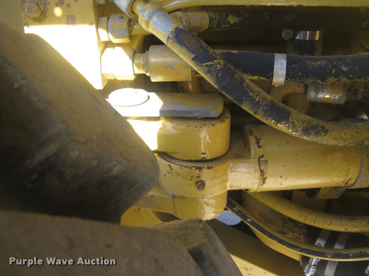 image for item L3901 2001 Caterpillar 950G wheel loader