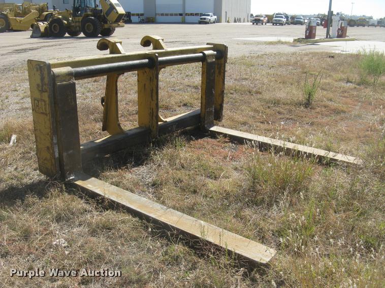 image for item L3901 2001 Caterpillar 950G wheel loader