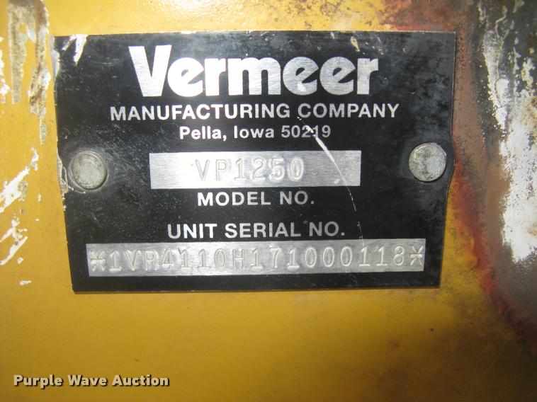 image for item L3907 Vermeer VP1250 vibratory plow attachment