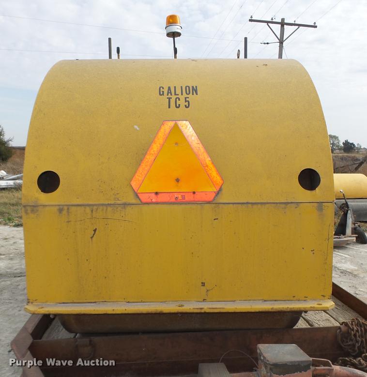 image for item L4102 Galion TC5 double drum roller