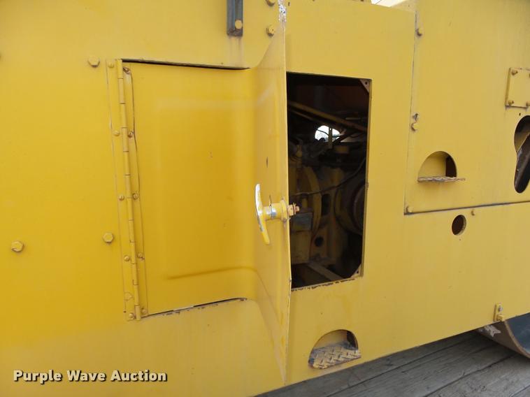 image for item L4102 Galion TC5 double drum roller