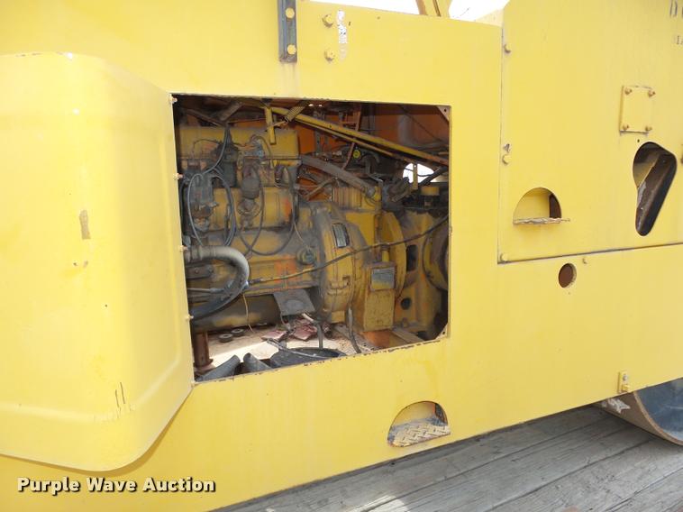 image for item L4102 Galion TC5 double drum roller