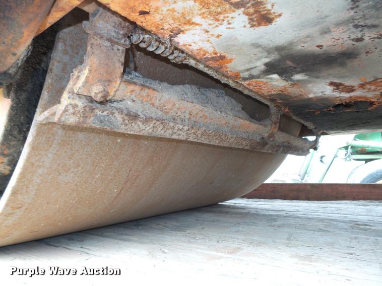 image for item L4102 Galion TC5 double drum roller