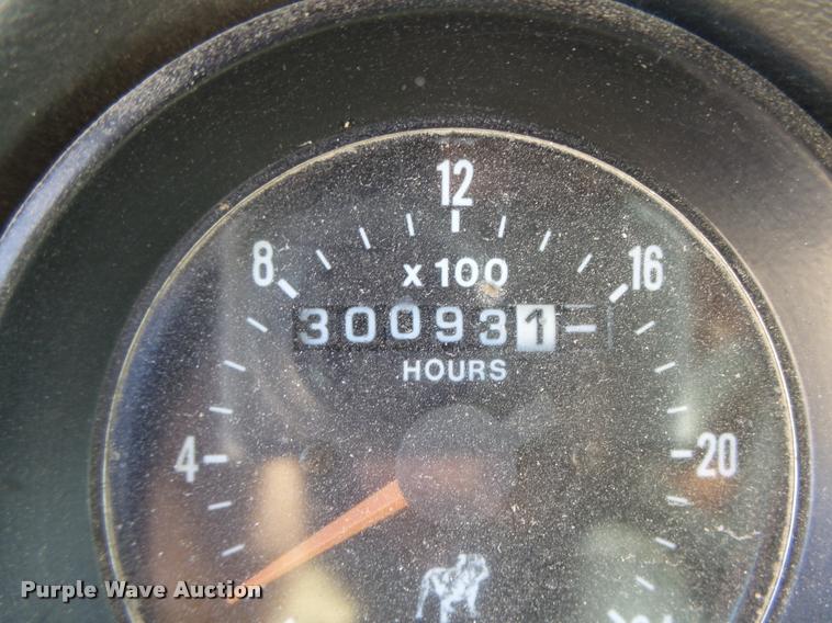 image for item L4111 2000 Mack RD688S dump truck