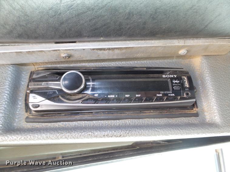 image for item L4111 2000 Mack RD688S dump truck