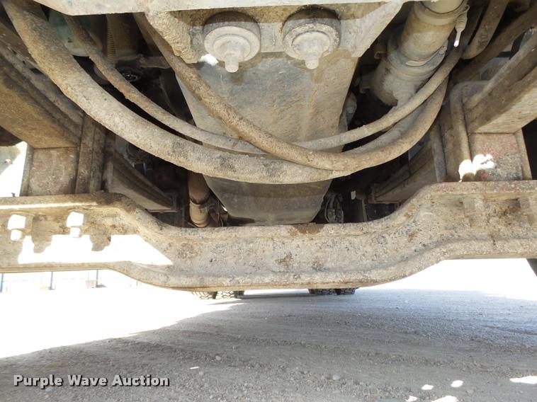 image for item L4111 2000 Mack RD688S dump truck