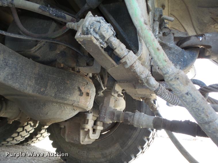 image for item L4111 2000 Mack RD688S dump truck