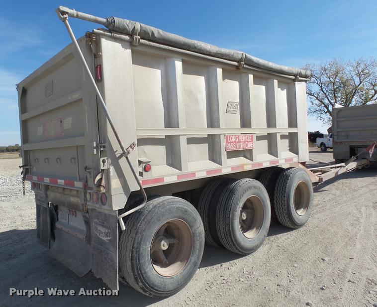 image for item L4112 2000 East 800R end dump pup trailer