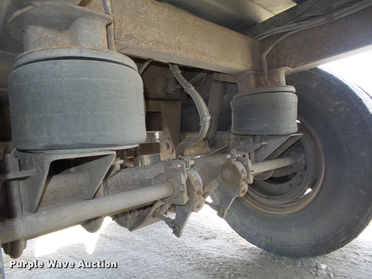 image for item L4112 2000 East 800R end dump pup trailer