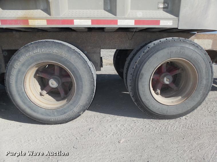 image for item L4112 2000 East 800R end dump pup trailer