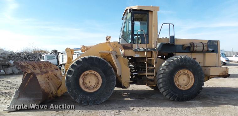 image for item L4113 Komatsu WA500-1 wheel loader