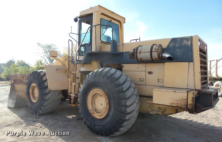 image for item L4113 Komatsu WA500-1 wheel loader