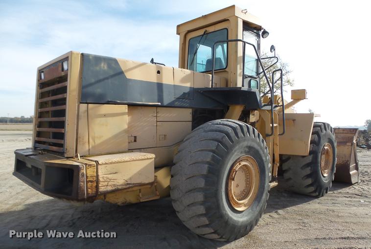 image for item L4113 Komatsu WA500-1 wheel loader
