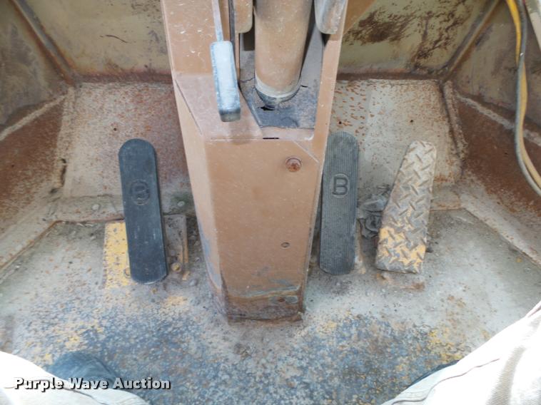 image for item L4113 Komatsu WA500-1 wheel loader