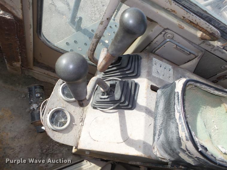 image for item L4113 Komatsu WA500-1 wheel loader