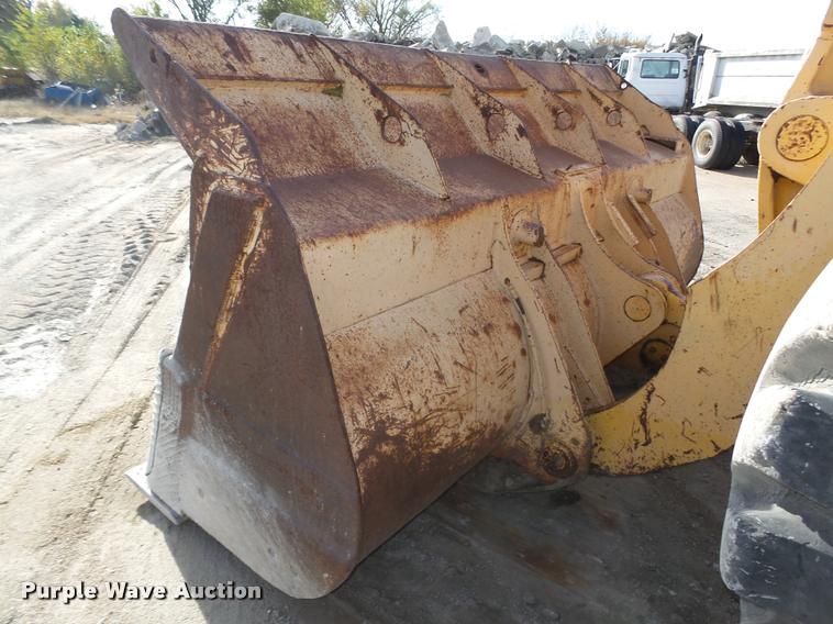 image for item L4113 Komatsu WA500-1 wheel loader