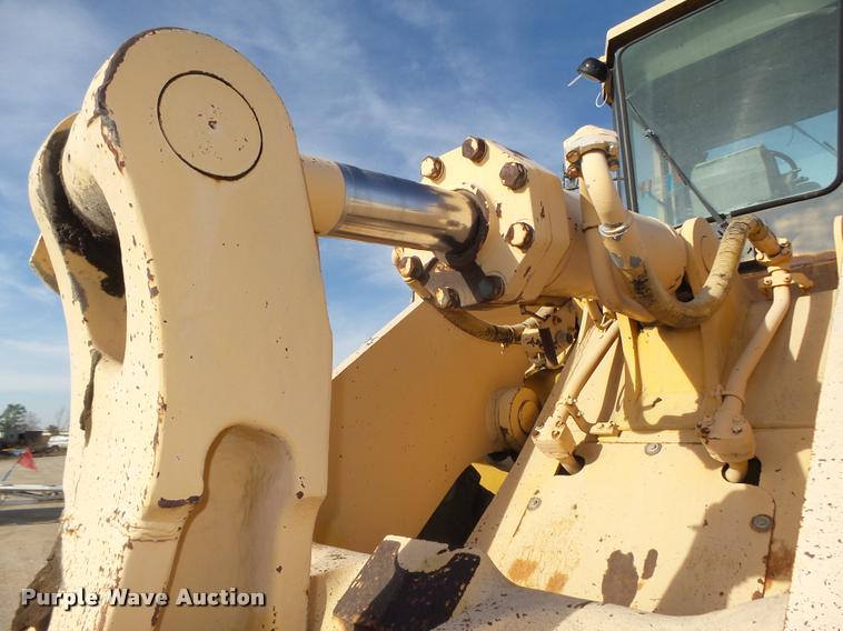 image for item L4113 Komatsu WA500-1 wheel loader