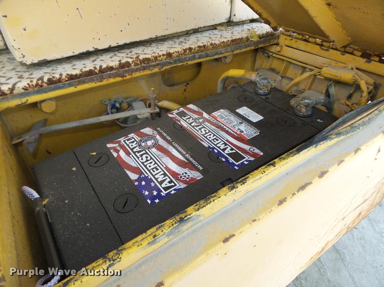 image for item L4113 Komatsu WA500-1 wheel loader