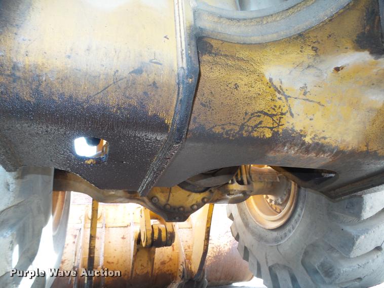 image for item L4113 Komatsu WA500-1 wheel loader