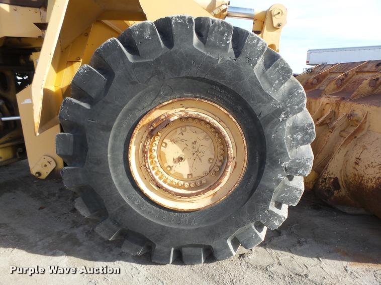 image for item L4113 Komatsu WA500-1 wheel loader