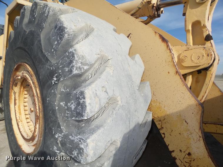 image for item L4113 Komatsu WA500-1 wheel loader