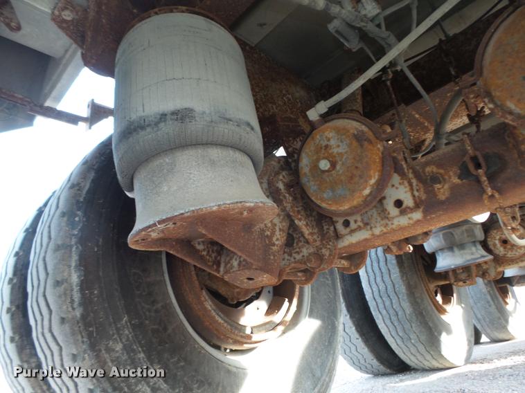 image for item L4119 1990 Fruehauf aluminum end dump pup trailer