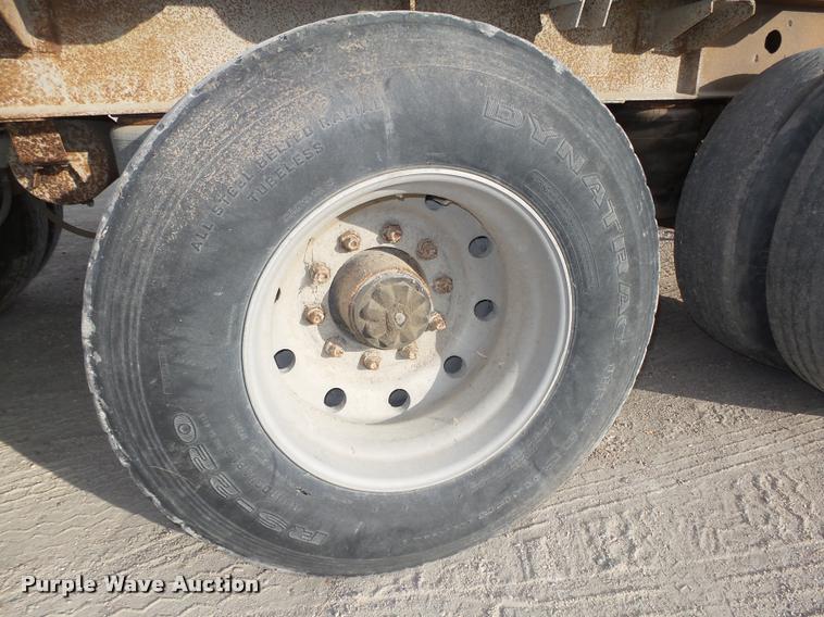 image for item L4119 1990 Fruehauf aluminum end dump pup trailer