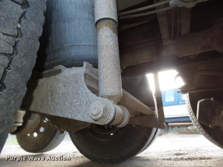 image for item L4120 1998 Mack CH613 dump truck