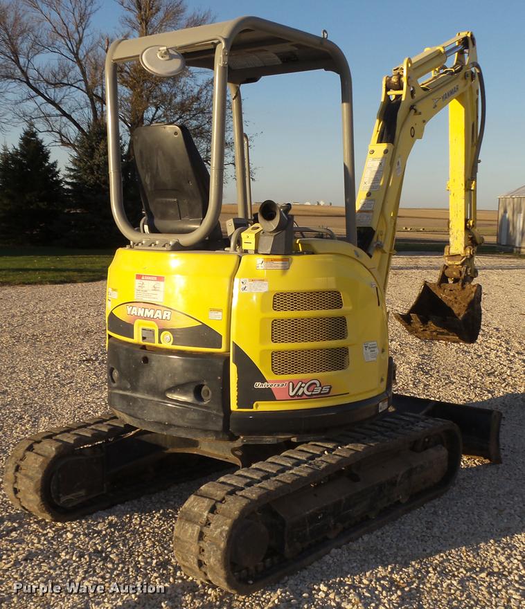 image for item L4121 2007 Yanmar VI035-5 mini excavator