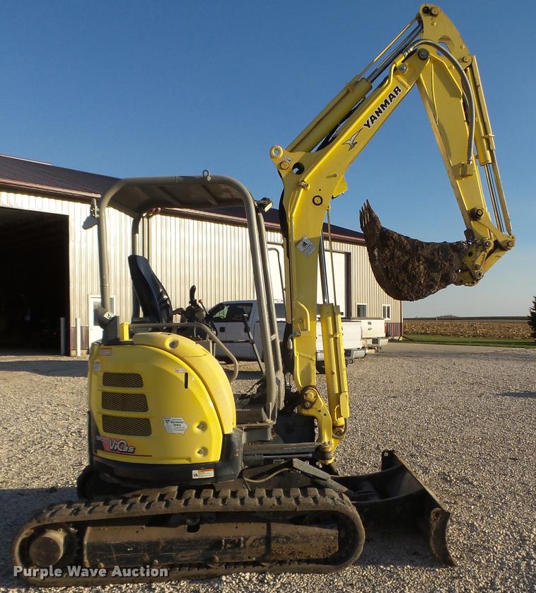 image for item L4121 2007 Yanmar VI035-5 mini excavator