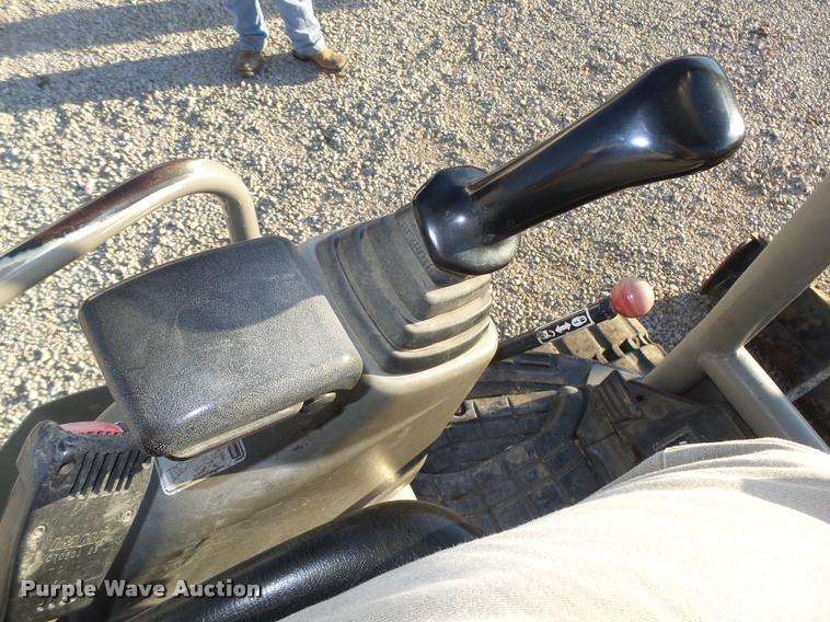 image for item L4121 2007 Yanmar VI035-5 mini excavator