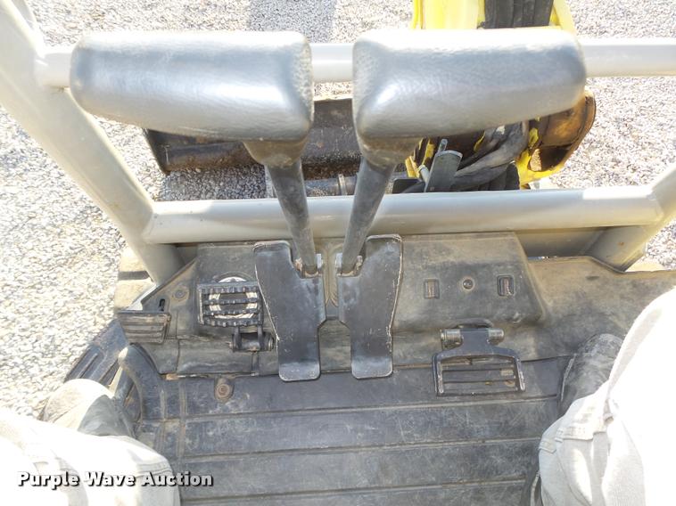 image for item L4121 2007 Yanmar VI035-5 mini excavator