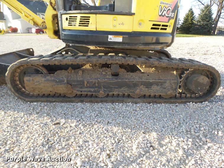 image for item L4121 2007 Yanmar VI035-5 mini excavator