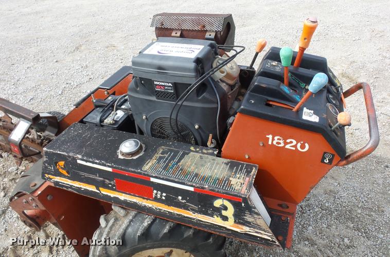 image for item L4377 2002 Ditch Witch 1820 trencher