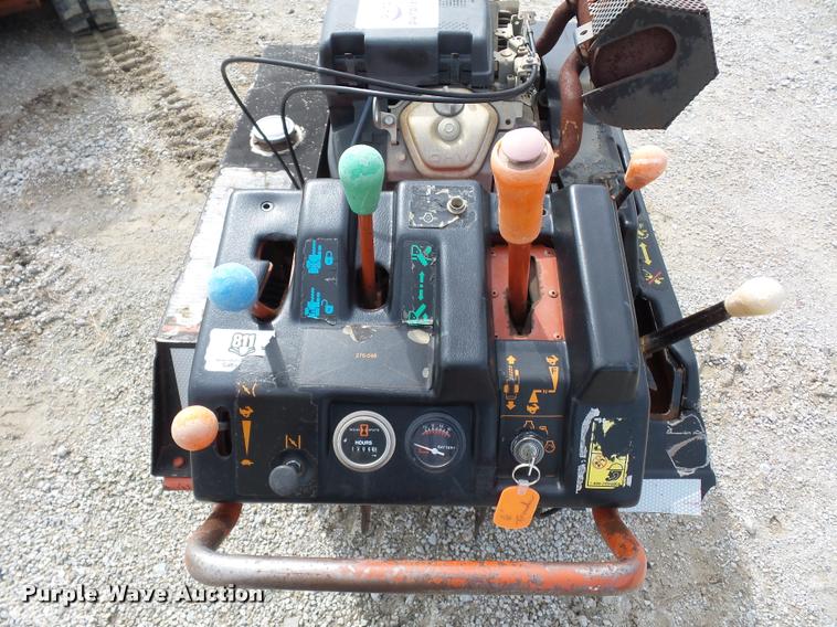 image for item L4377 2002 Ditch Witch 1820 trencher