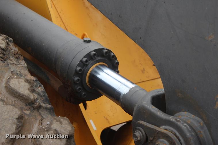 image for item L4852 2006 Volvo L70E wheel loader