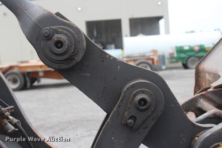 image for item L4852 2006 Volvo L70E wheel loader