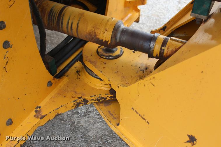 image for item L4852 2006 Volvo L70E wheel loader