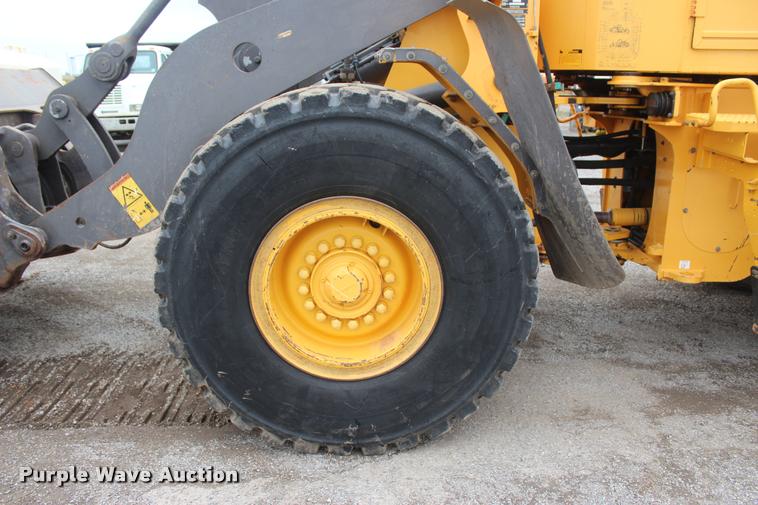 image for item L4852 2006 Volvo L70E wheel loader