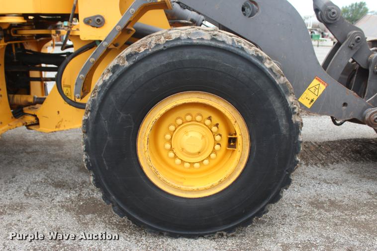 image for item L4852 2006 Volvo L70E wheel loader