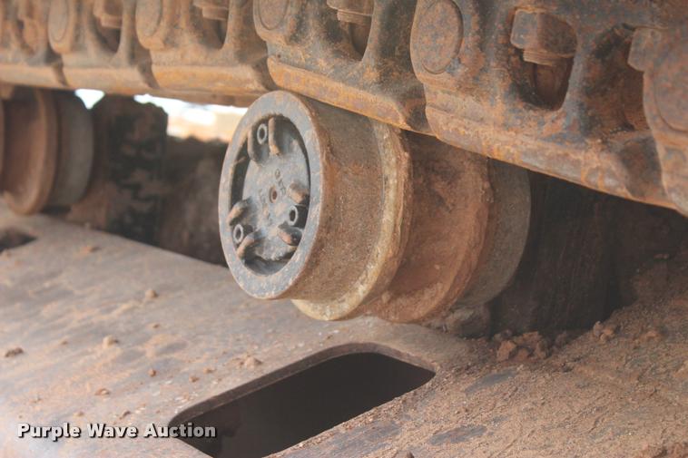 image for item L4854 2002 Caterpillar 330C L excavator