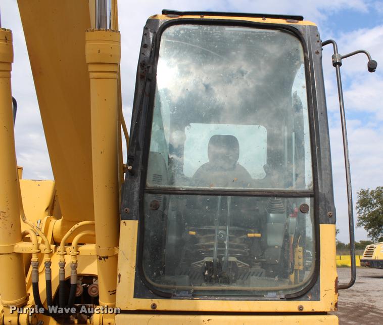 image for item L4855 2003 Komatsu PC160LC-7 excavator