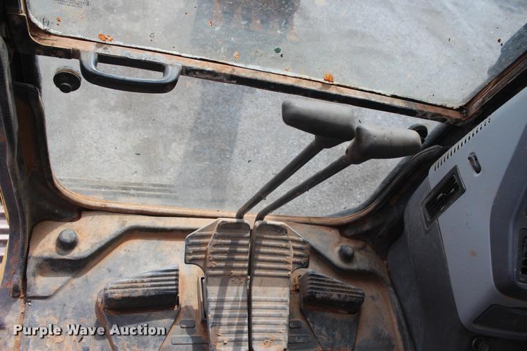 image for item L4855 2003 Komatsu PC160LC-7 excavator