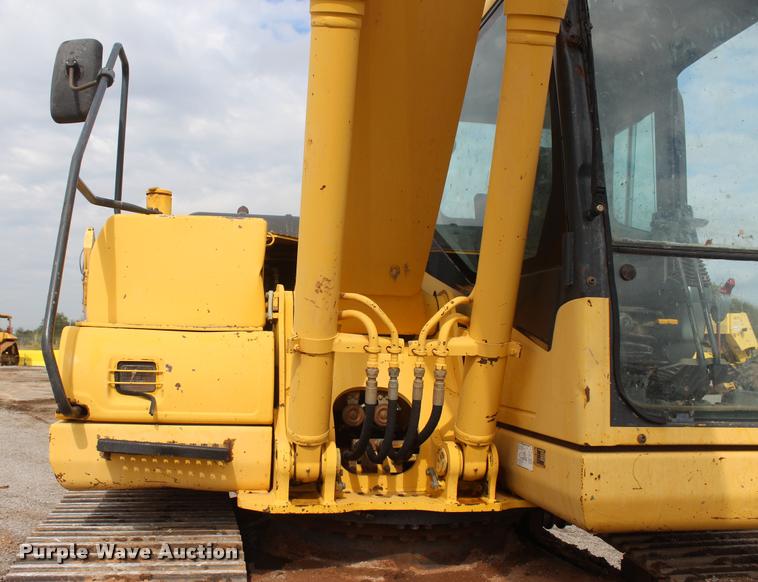 image for item L4855 2003 Komatsu PC160LC-7 excavator